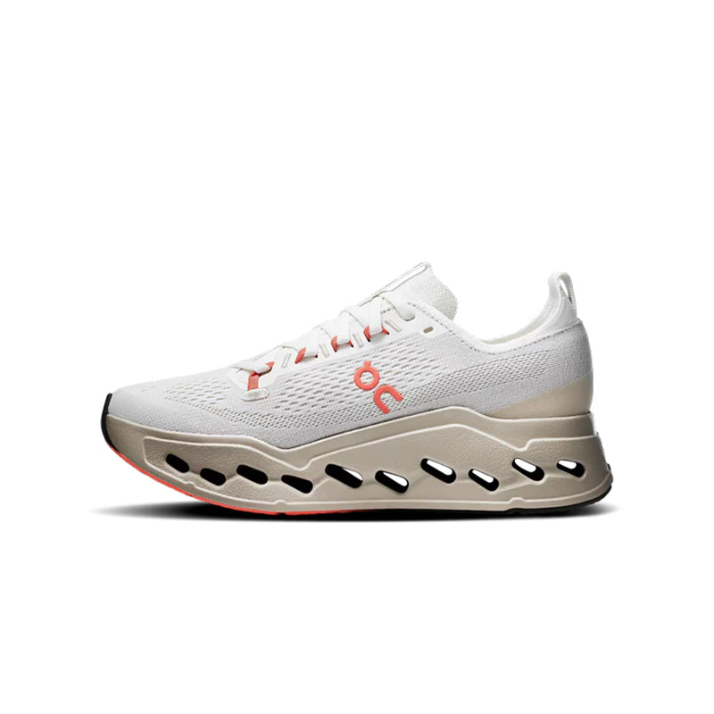 Cloudsurfer Max Wide Salmon