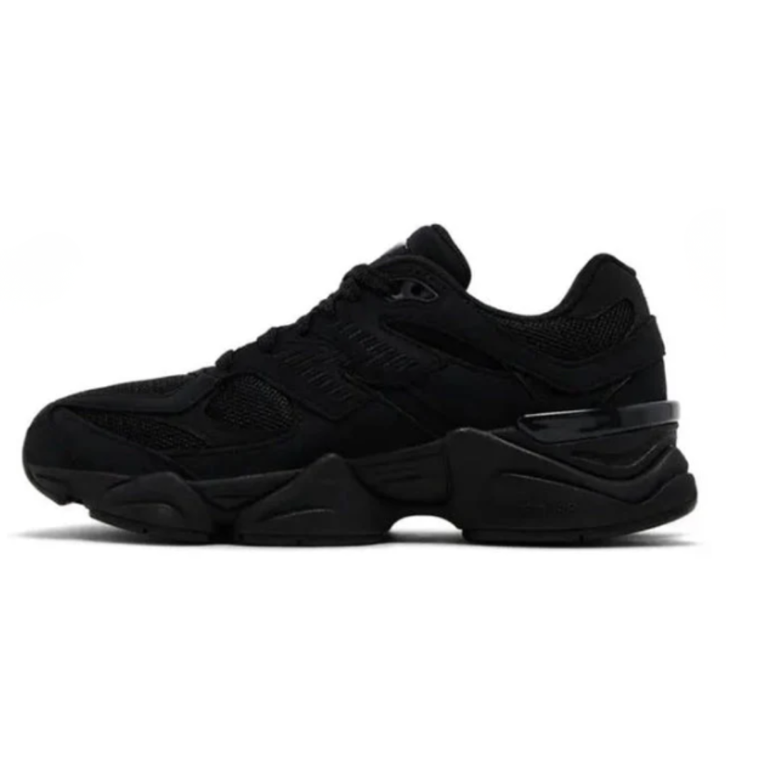 9060 Triple Black Cat