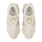 9060 "Bisque with Sea Salt"