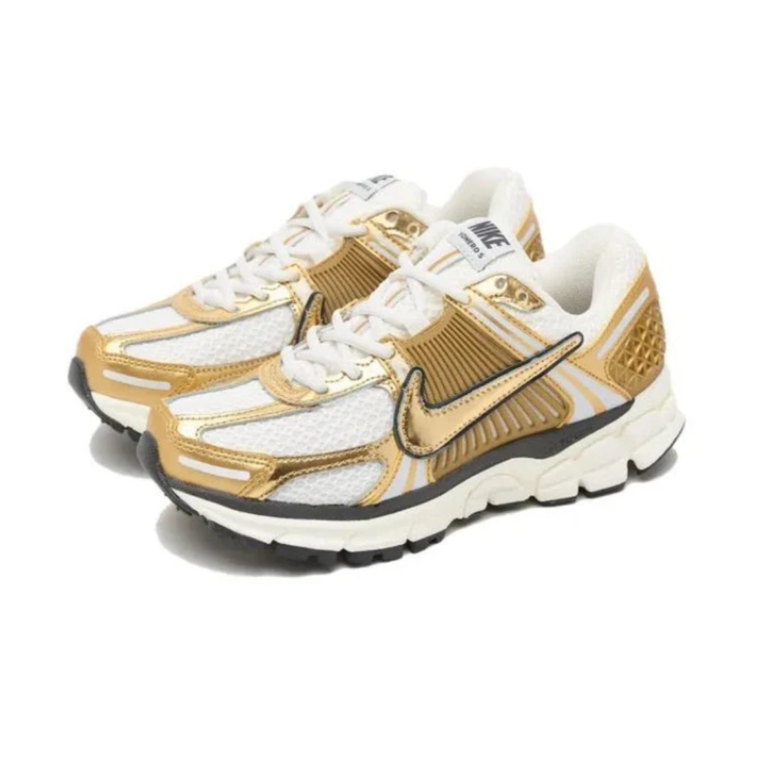 NIKE Zoom Vomero 5 Metallic Gold