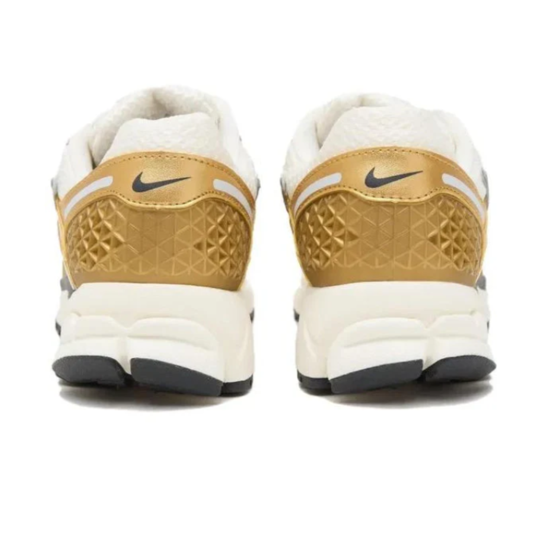 NIKE Zoom Vomero 5 Metallic Gold