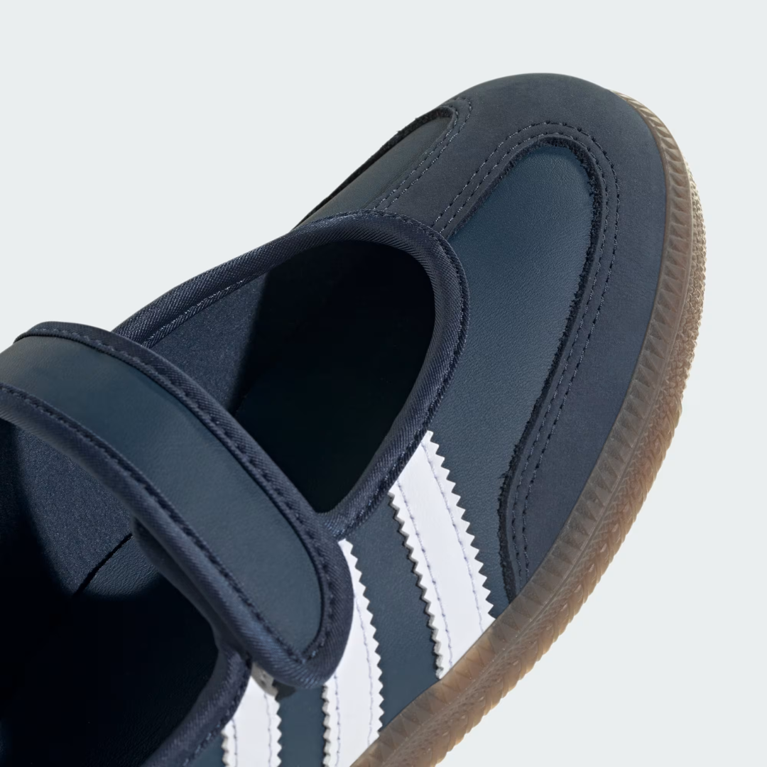 Samba Jane Sneakers