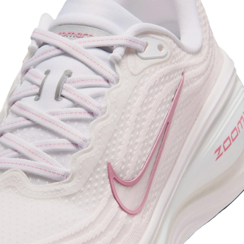 Vomero Plus White Peony Pearl Pink