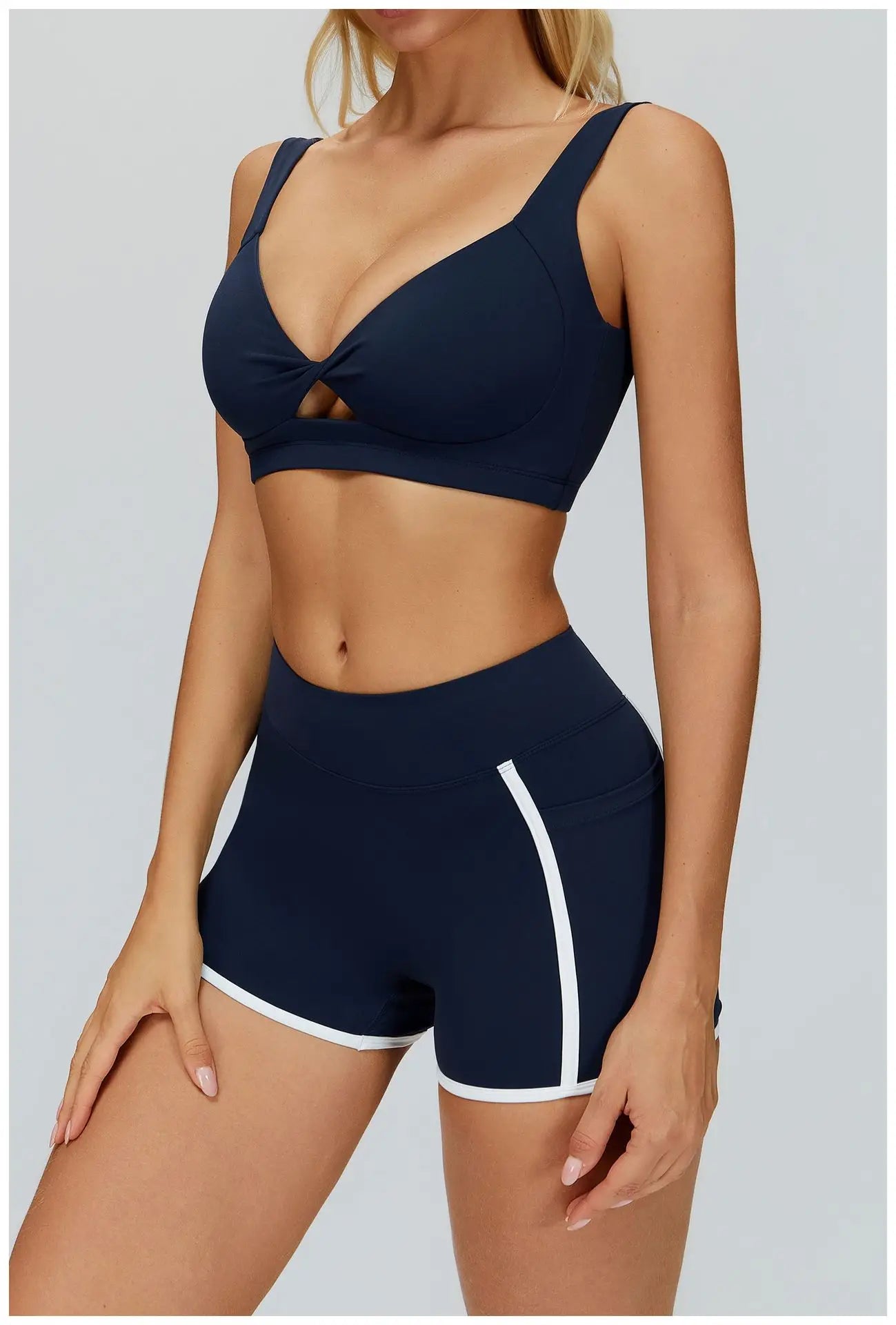Fitness Underwear Workout Tops Gym Push Up Fitness Sports Bras Sexy Athletic Sport Bra Women Backless Running Gym Yoga Crop Top