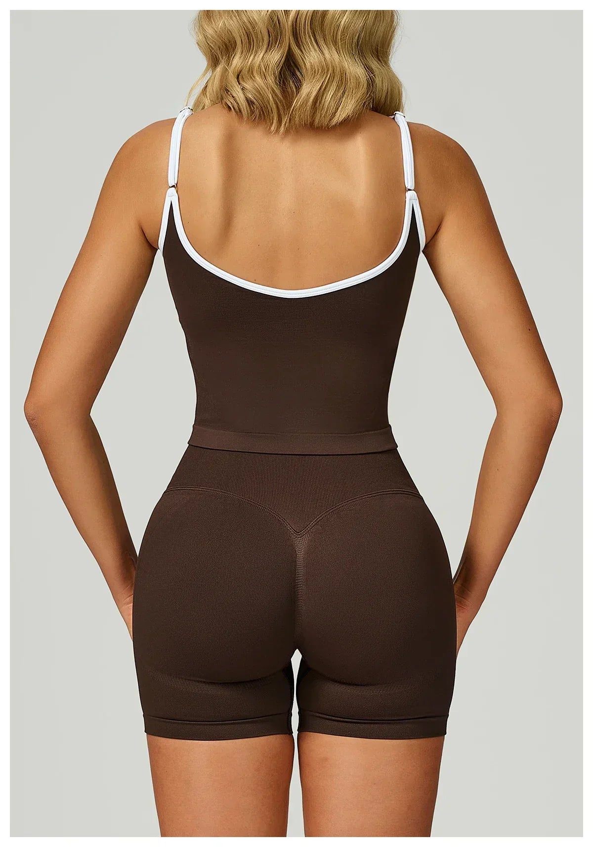 Seamless Sports Fitness Vest with Chest Pad Summer Shockproof Beauty Back Nude Feeling Suit Pilates Training Yoga Top Yoga Bras