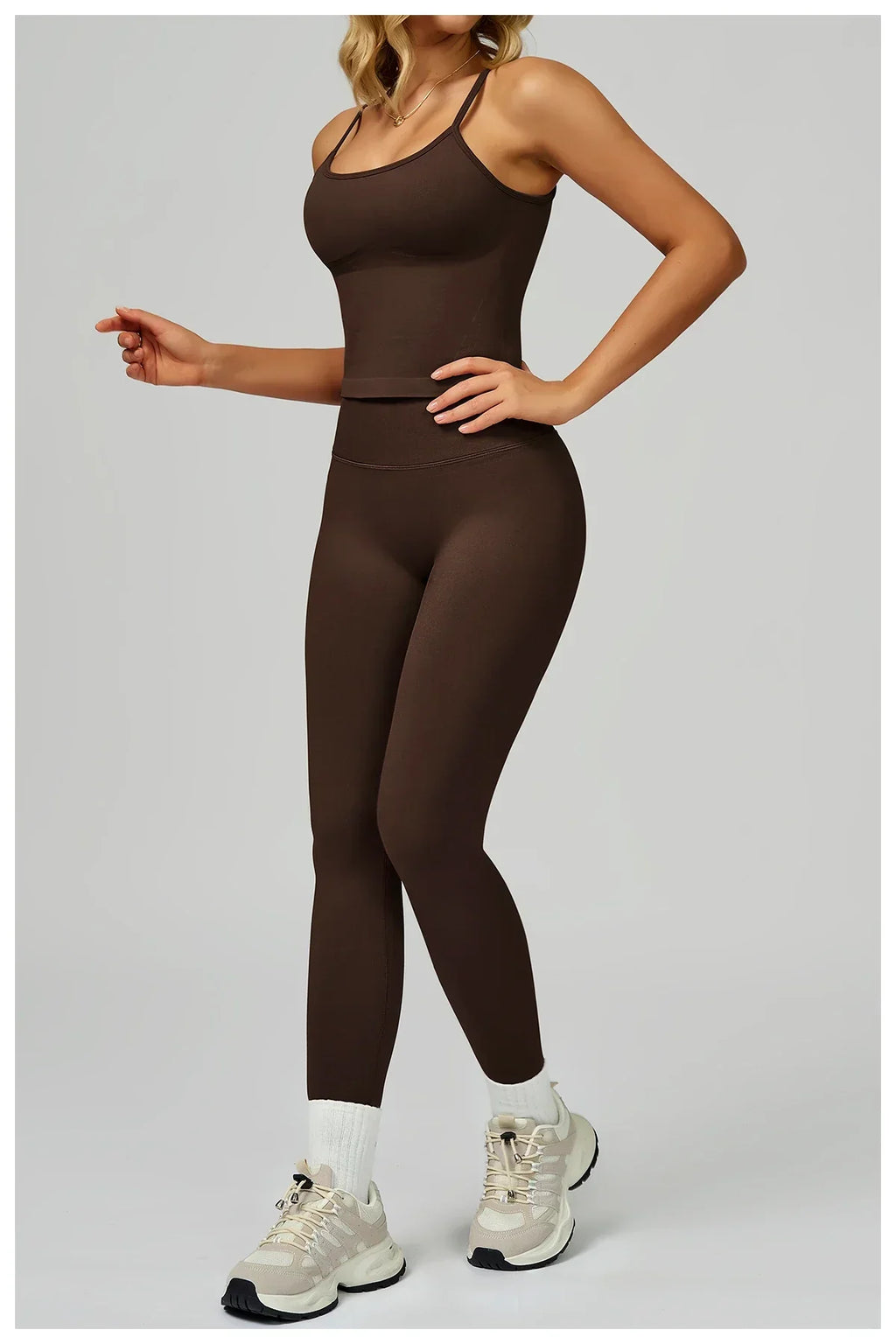 Seamless Sports Fitness Vest with Chest Pad Summer Shockproof Beauty Back Nude Feeling Suit Pilates Training Yoga Top Yoga Bras