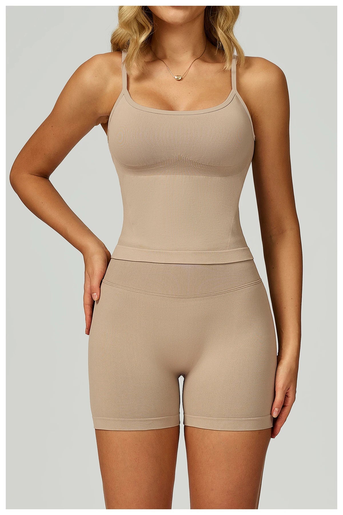 Seamless Sports Fitness Vest with Chest Pad Summer Shockproof Beauty Back Nude Feeling Suit Pilates Training Yoga Top Yoga Bras