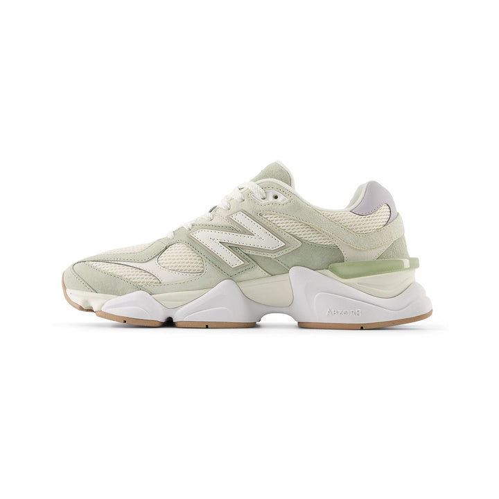 9060 "Pearl Grey"